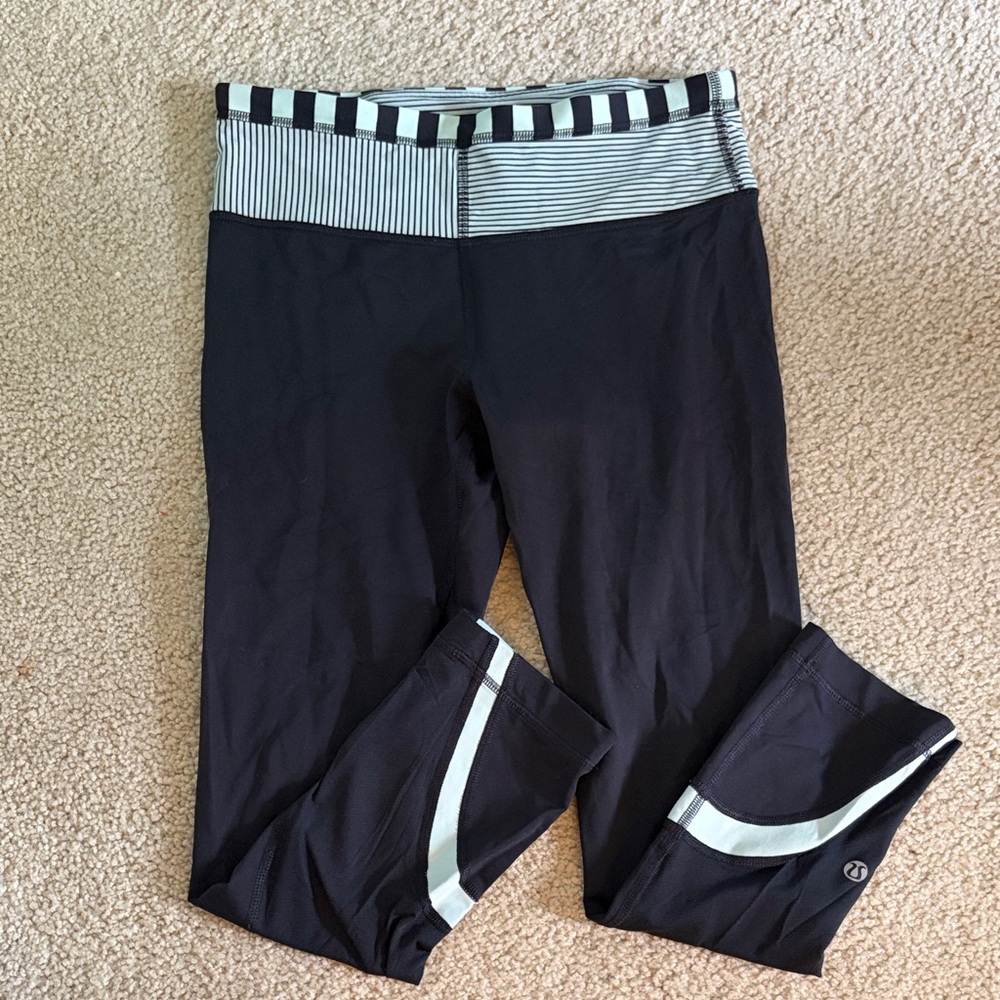 Women’s Lululemon Black Capri Leggings with Striped Waistband